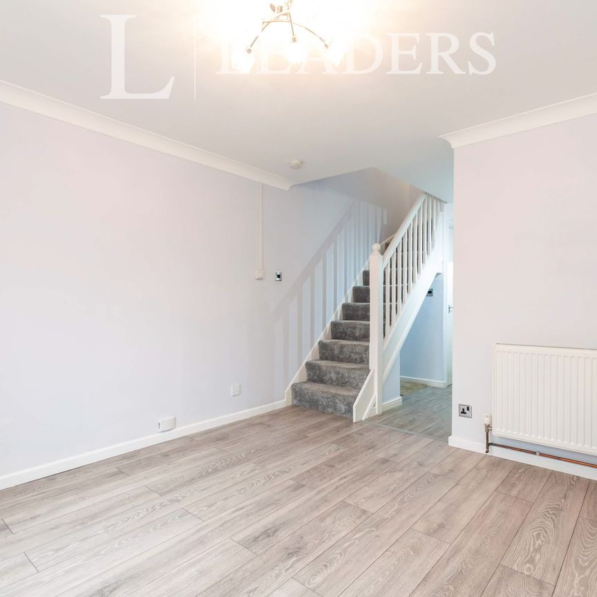 1 bedroom house to rent Augustus Gate, SG2 - Photo 1