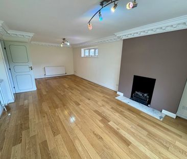 2 Bed Flat, Berkeley Court, NW4 - Photo 1