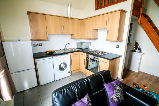 1 bedroom flat to rent - Photo 1