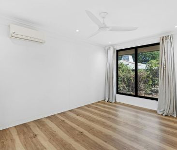 BEAUTIFULLY RENOVATED FAMILY HOME - Photo 6