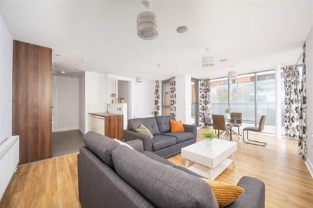 Apt 1109 The Arc, 2L Queens Road, Belfast, BT3 9FN - Photo 2
