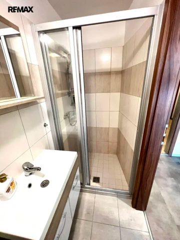 Pronájem kompletně vybaveného bytu 2+1 s lodžií 21 m - Photo 5