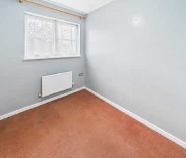 3 bedroom end of terrace house to rent - Photo 6