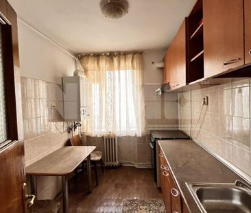 Apartament cu 4 Camere de Inchiriat | Suceava/Central |400Euro/luna - Photo 1