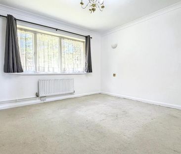 3 bedroom maisonette to rent - Photo 2