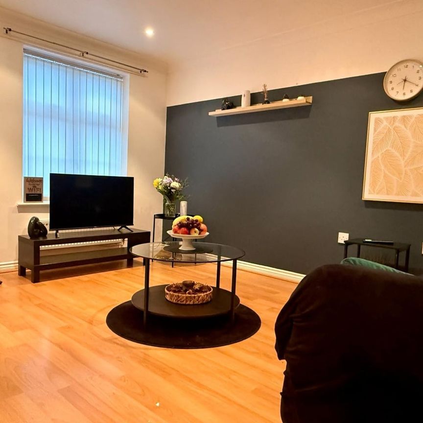 3 Bed Semi-Detached House, Madden Close, NG5 - Photo 1