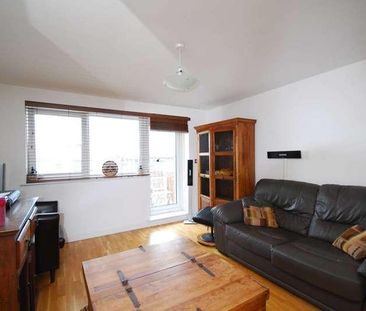 Singapore Road, West Ealing, W13 - Photo 1