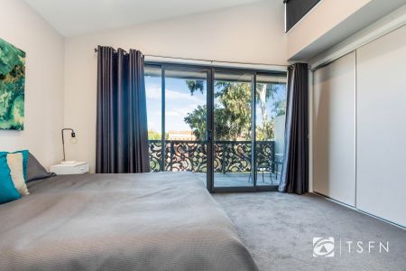 FULLY FURNISHED IN VIEW STREET - CONTACT AGENT FOR AVAILABILITY - Photo 2