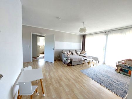 Ruhige 4 Zimmer Wohnung mit Balkon in Einbeck - Foto 2