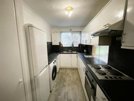 2 bedroom apartment to rent - Photo 3