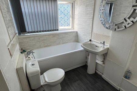 St. Cecilia Close, KIDDERMINSTER - Photo 5