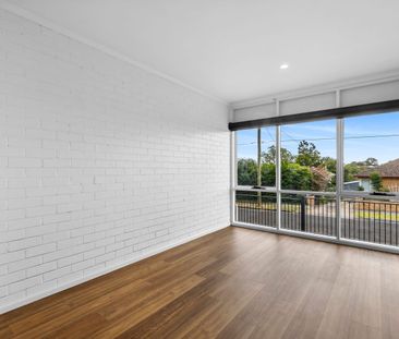 Modern Two-Bedroom Unit in Prime Belmont Location - Photo 4