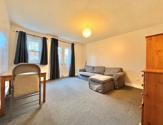 1 Bedroom Apartment Available Arranging tenancy - Photo 1