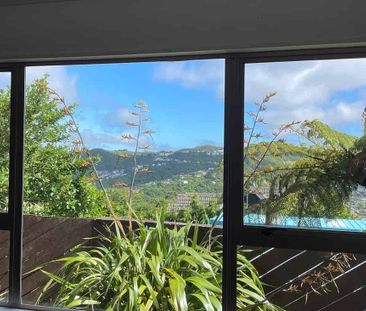 Warm Sunny 2 bedroom flat Karori - Photo 1