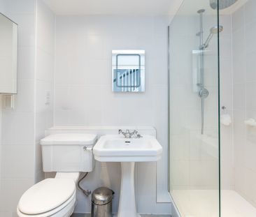 Ansell Road, Dorking - 3 bedrooms Property for lettings - Seymours - Photo 1