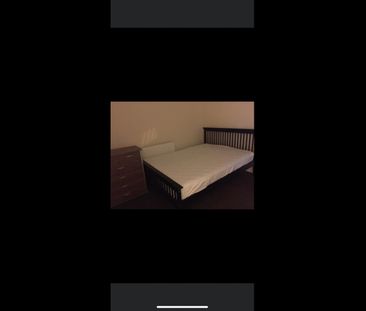 Room in a Shared House, Osmondthorpe Lane, LS9 - Photo 2