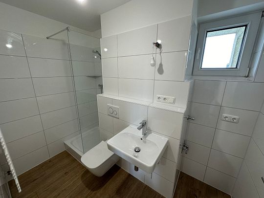 Schöne 2-Zimmer-Wohnung mit Balkon im Süden von Neuperlach - Foto 1