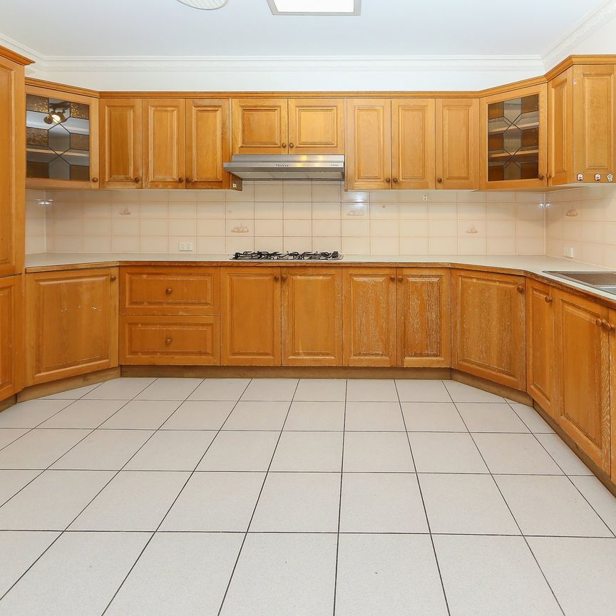 Palatial Home - Balwyn High School Zone - Photo 1
