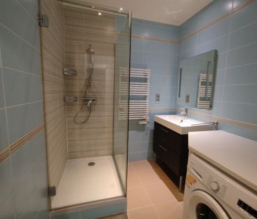 Location Appartement 3 pièces 69m² - Photo 3