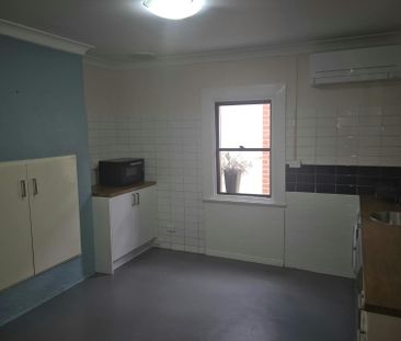 42a Rankin Street - Photo 2