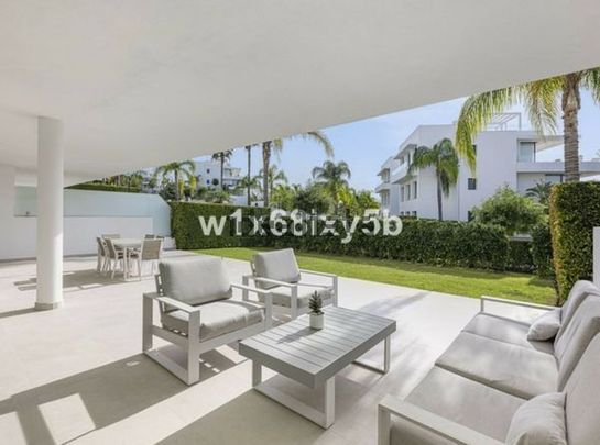 Alquiler de piso en Urbanización Dos Hermanas II - Photo 1