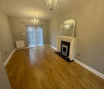 3 bedroom detached house to rent - Photo 3