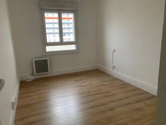 Location Appartement 3 pièces à Perpignan - Photo 2
