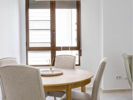 3 Bedroom apartment for rent in El Pla del Remei, Valencia - Photo 5
