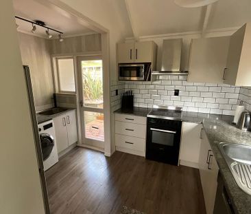 Charming 2BR Home in Torbay - Photo 3
