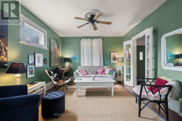 383 MATHEW STREET - Photo 1