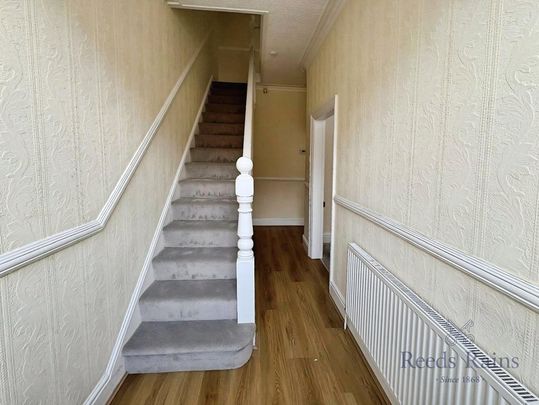 3 bedroom terraced house to rent - Photo 1