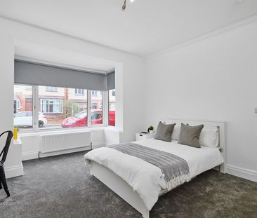 Room in a Shared House, Estcourt Avenue, LS6 - Photo 5