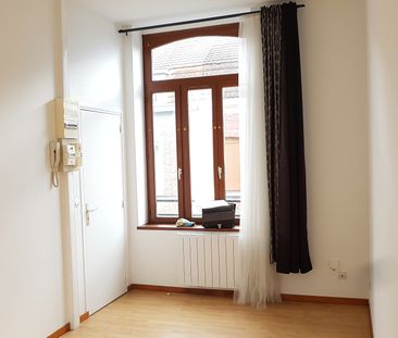 Location Appartement 1 pièce 26m² - Photo 1