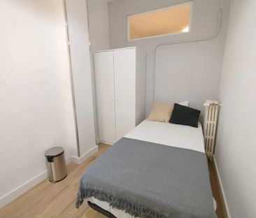 Avenida del Mediterráneo, Madrid, Community of Madrid 28007 - Photo 1