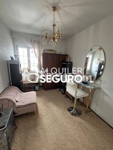 Piso en alquiler en Pajaritos-Plaza de Toros - Photo 2