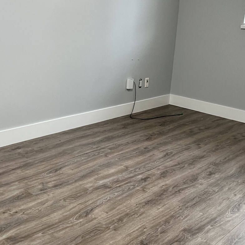 9082 144 Street, Surrey (Ground level suite) - Photo 1