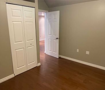 For Lease - 44 Highland Terrace, Bradford West Gwillimbury, Ontario - Photo 3