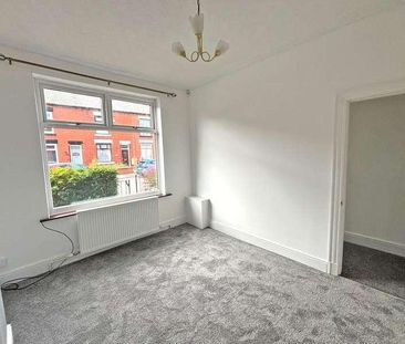 Lily Street, Royton, OL2 - Photo 2
