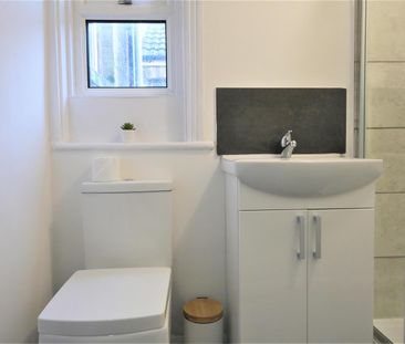 Christchurch Road, Bournemouth - Photo 3