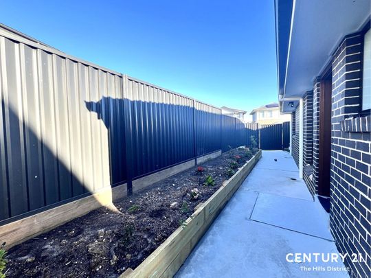 Private, Stylish, and Well-Located Granny Flat! - Photo 1