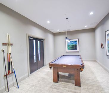For Lease - 555 William Graham Drive Unit# 217, Aurora, Ontario - Photo 6