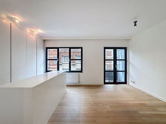 Appartement te huur - Photo 1