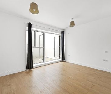 3 bedroom apartment to rent - Photo 3