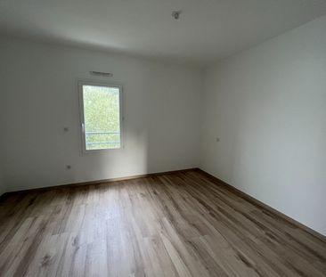 Location Maison 6 pièces 140m² - Photo 6