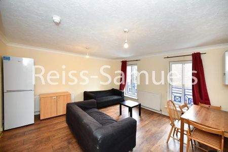 6 bedroom semi-detached house to rent - Photo 3