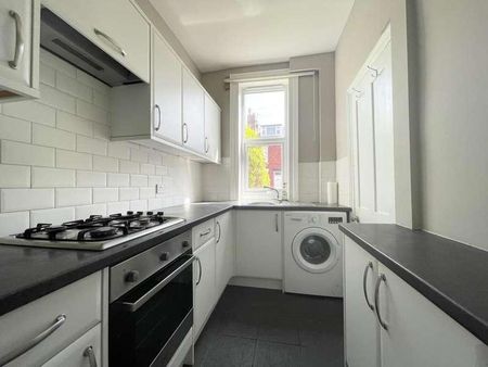 Nowell Grove, Leeds, LS9 - Photo 4