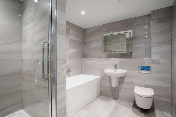 Milton Mount, Old Road East, Gravesend, Kent, DA12 - Photo 1