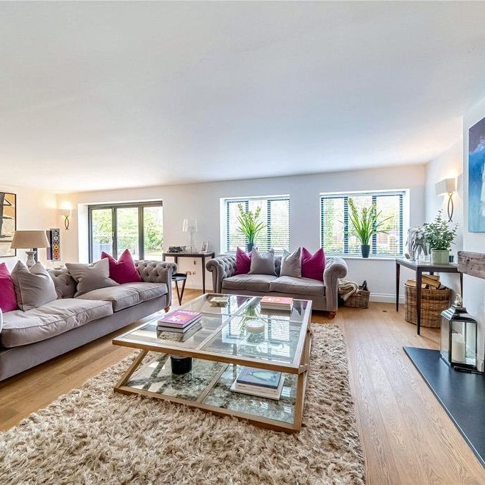 6 bedroom detached house to rent - Photo 1