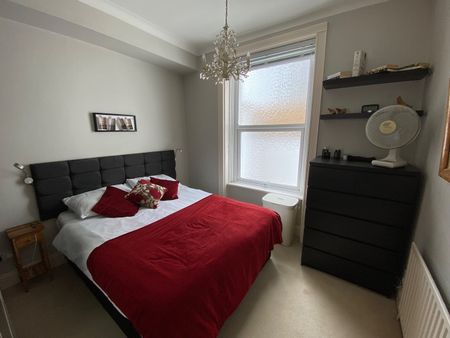 1 Bed Flat, Devonshire Place, BN2 - Photo 4