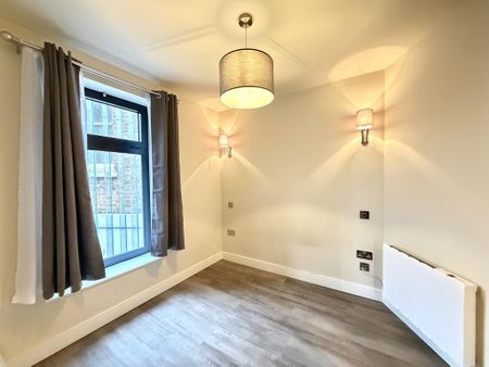 2 bedroom semi-detached house to rent - Photo 5